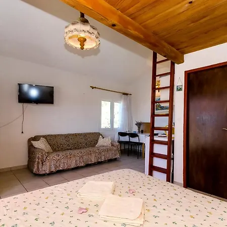 Apartments Pera Razanj Exterior photo