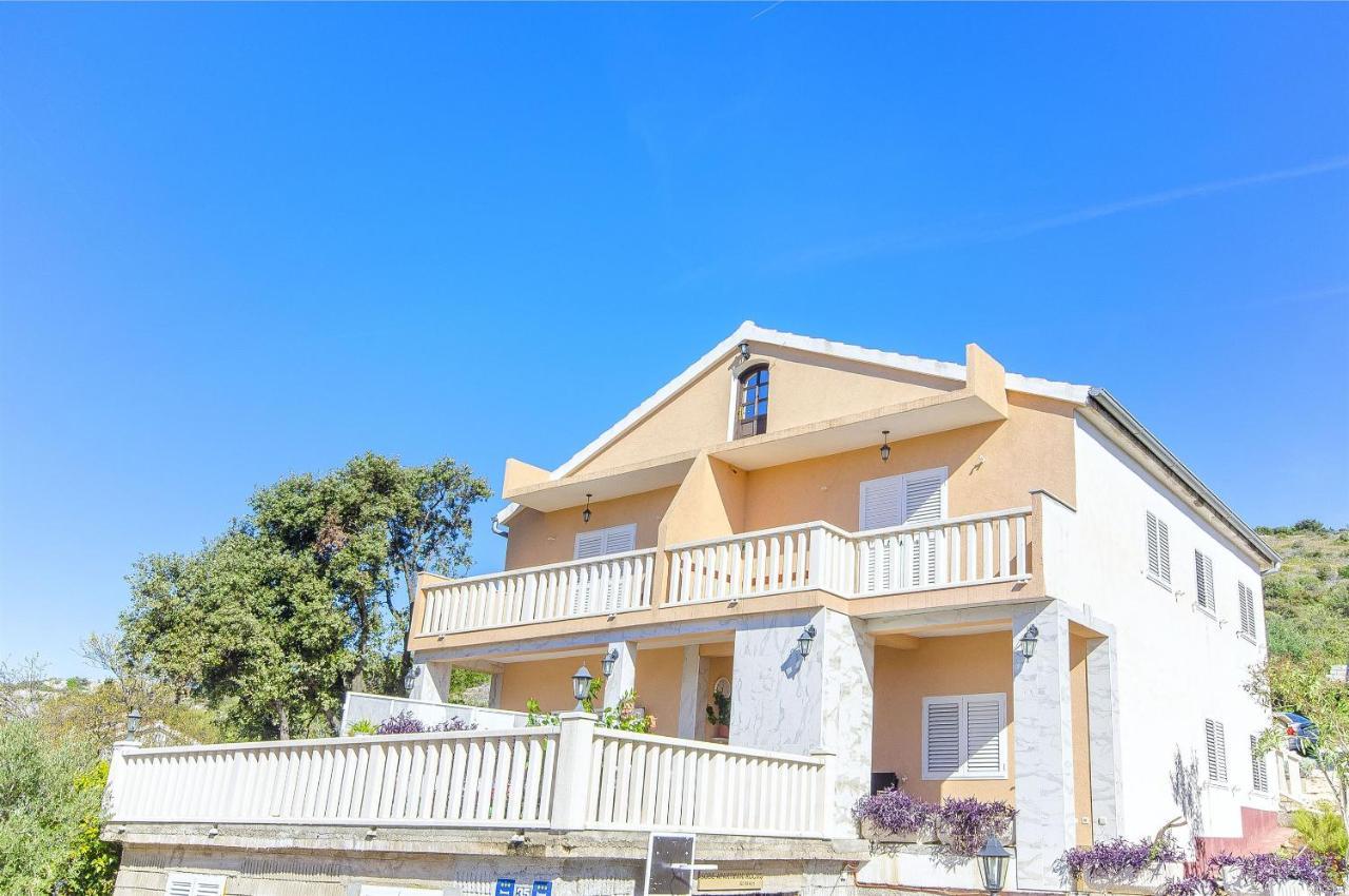 Pera Apartment Razanj