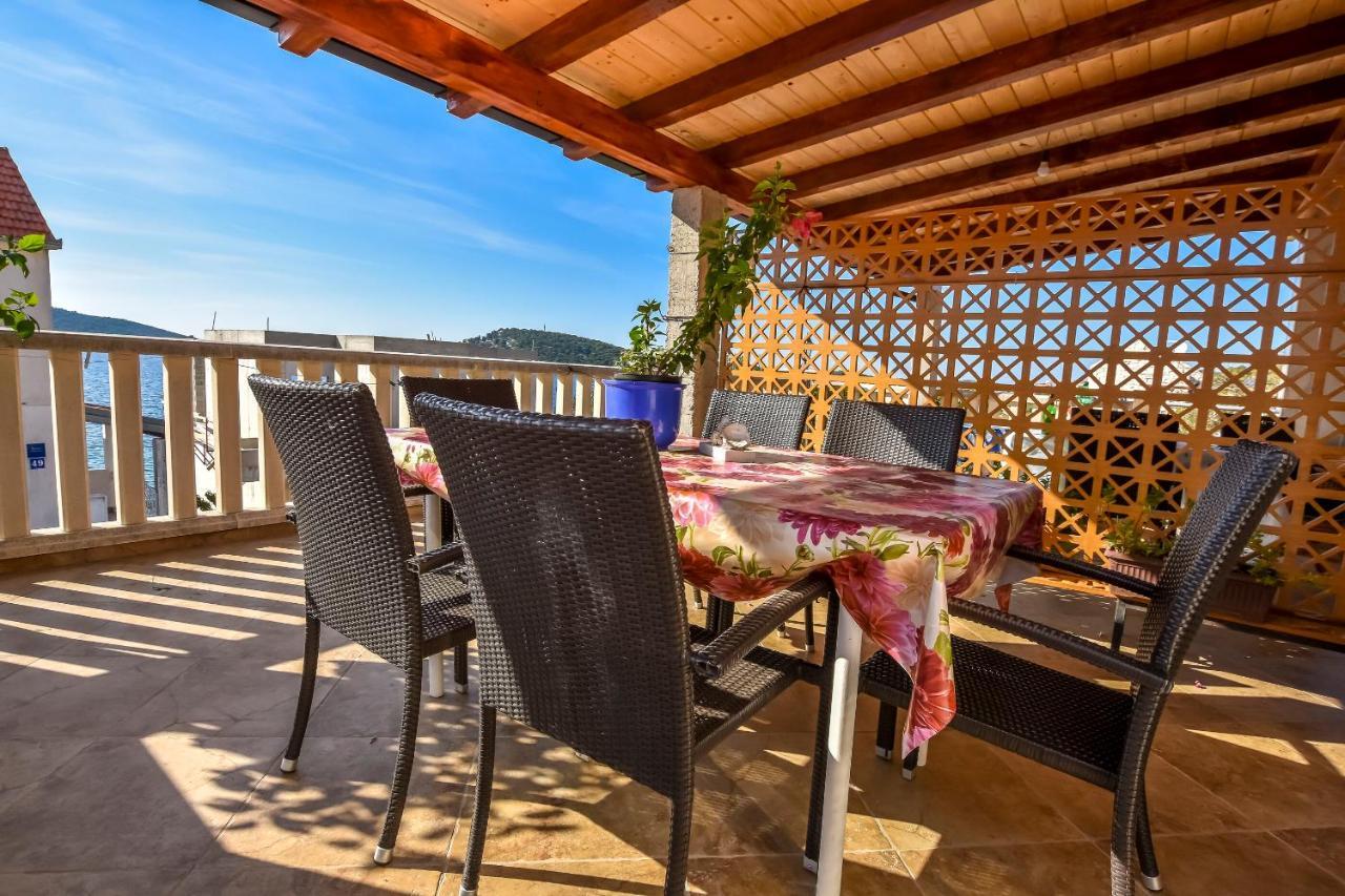 Apartment Pera Razanj