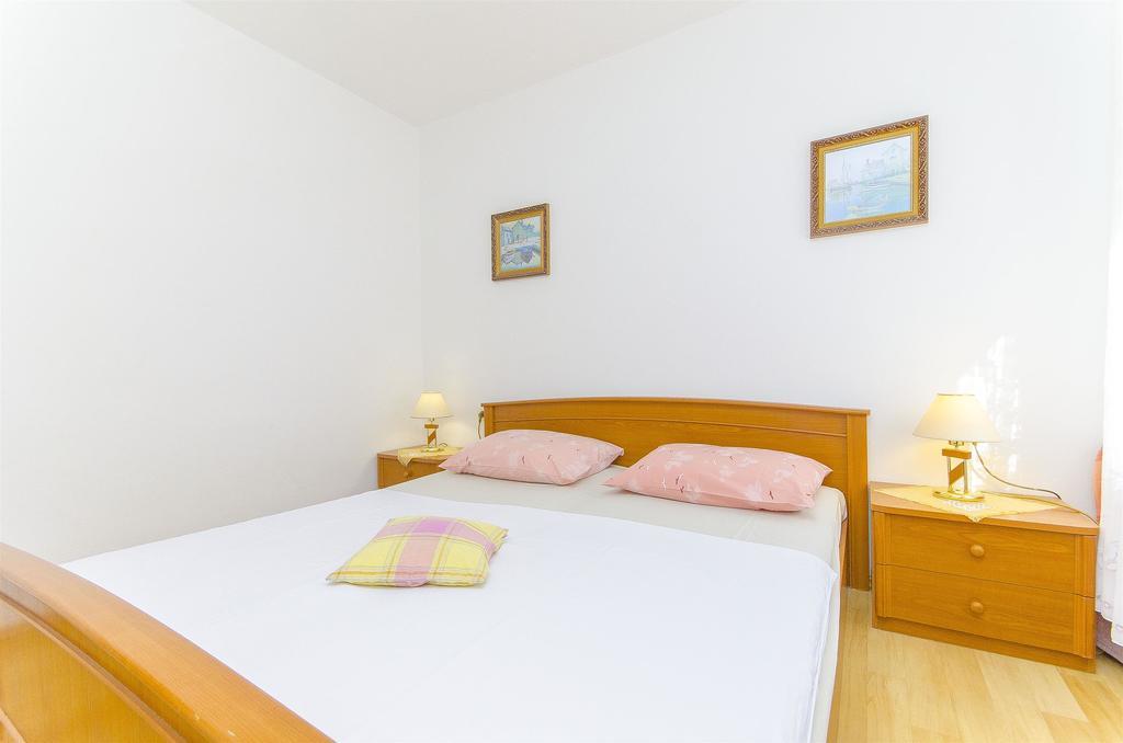 Pera Apartament