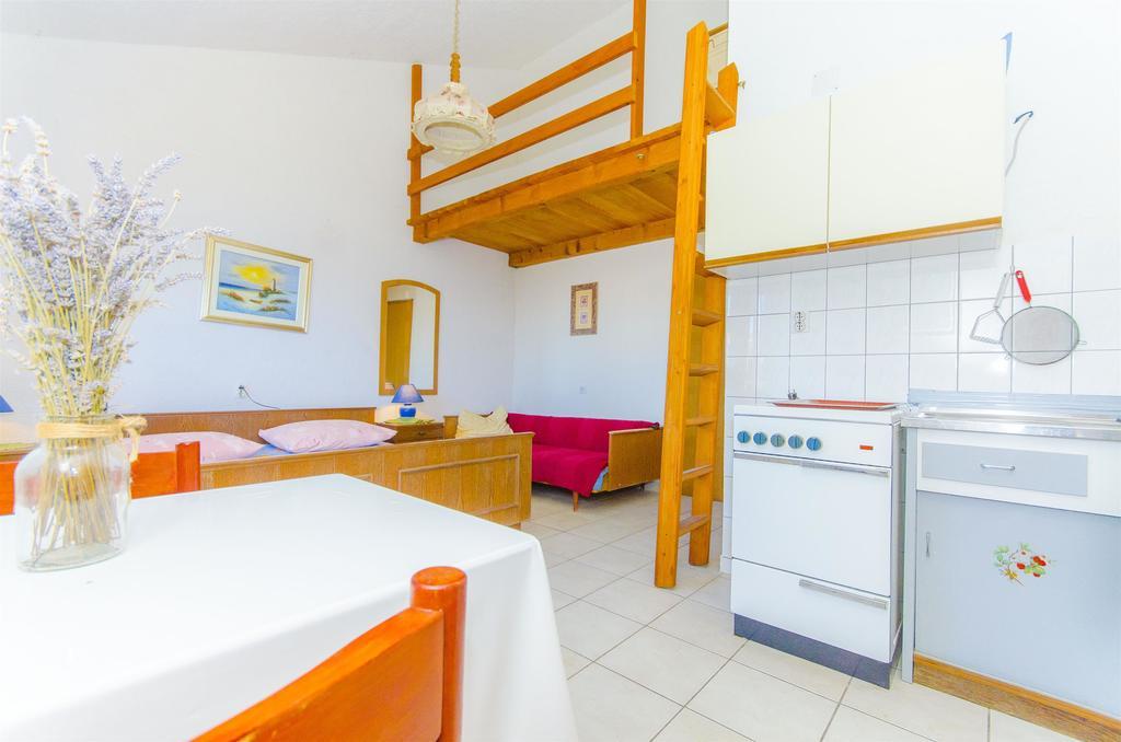 Pera Apartament *