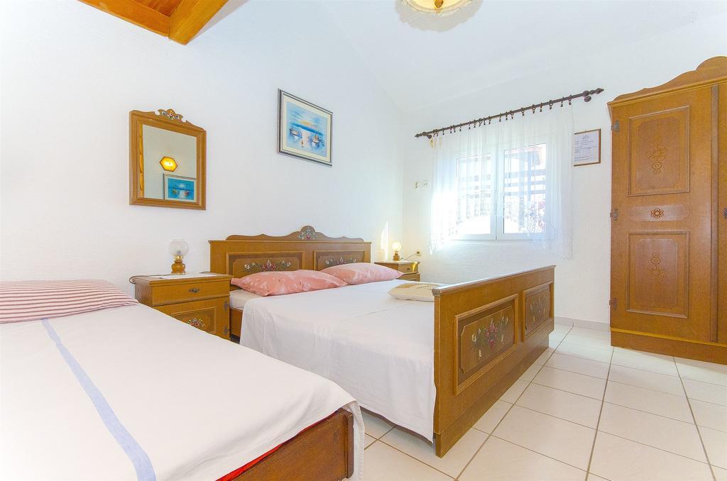 Pera Apartament
