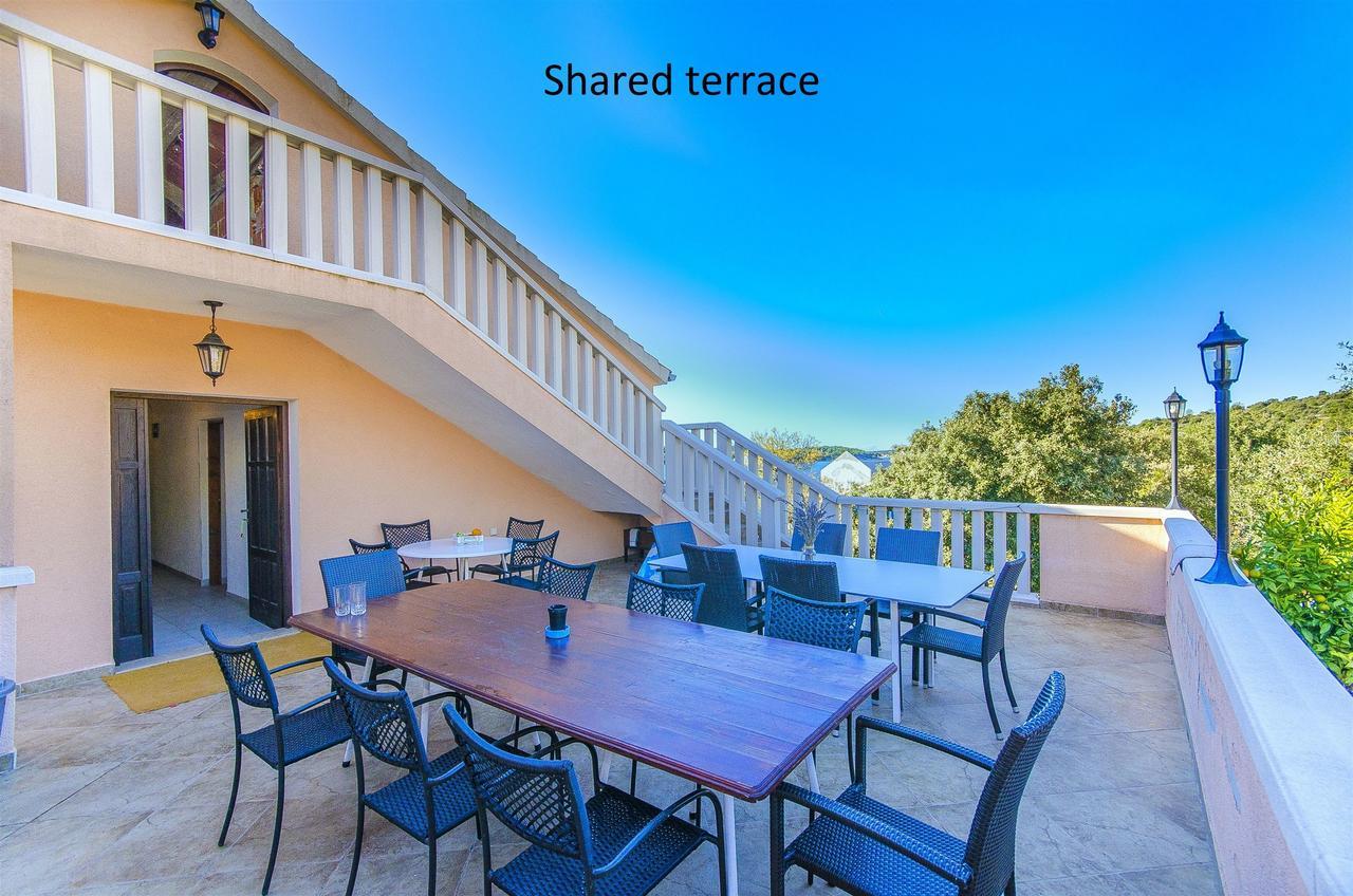 Pera Apartment Razanj