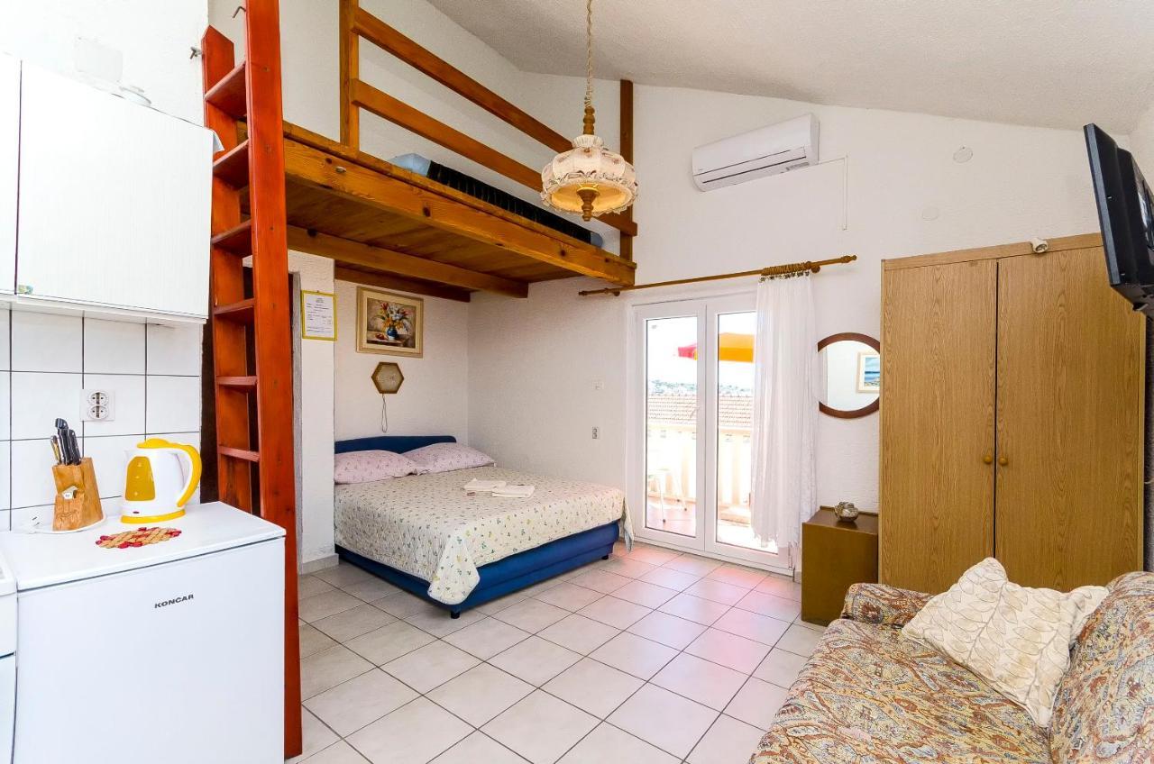 Apartment Pera *