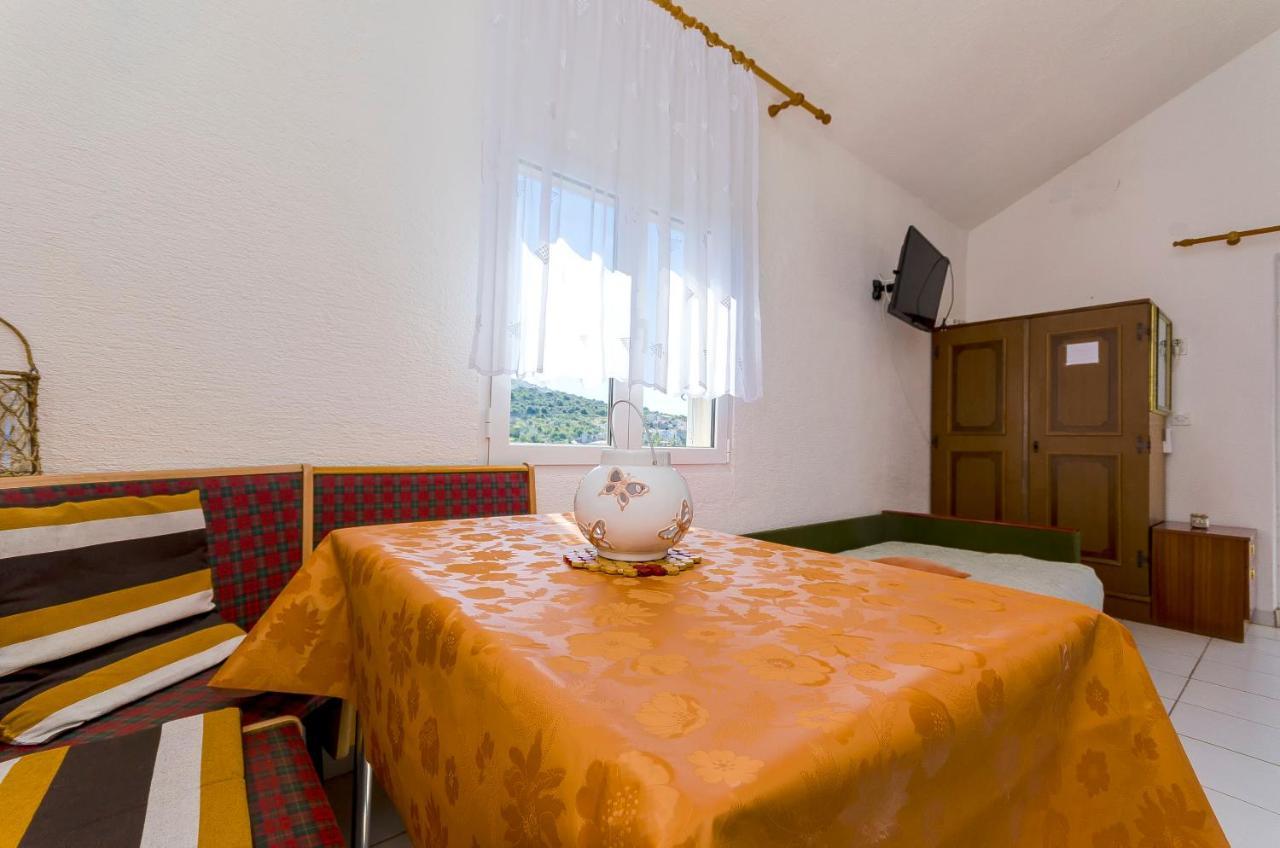Pera Apartment Razanj